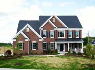 201 Pine Crest Dr, Gibsonia, PA 15044