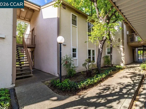 375 Camelback Rd APT 4, Pleasant Hill, CA 94523