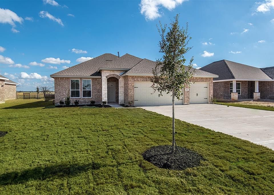1st image of 2411 Three Wood Way