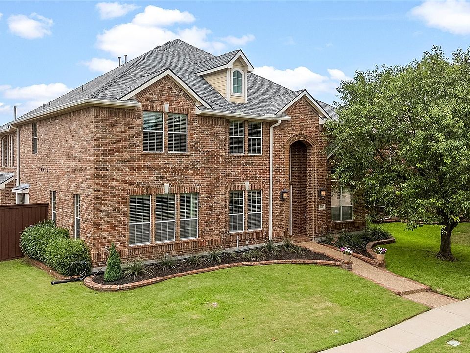 1st image of 1611 Boxwood Ln