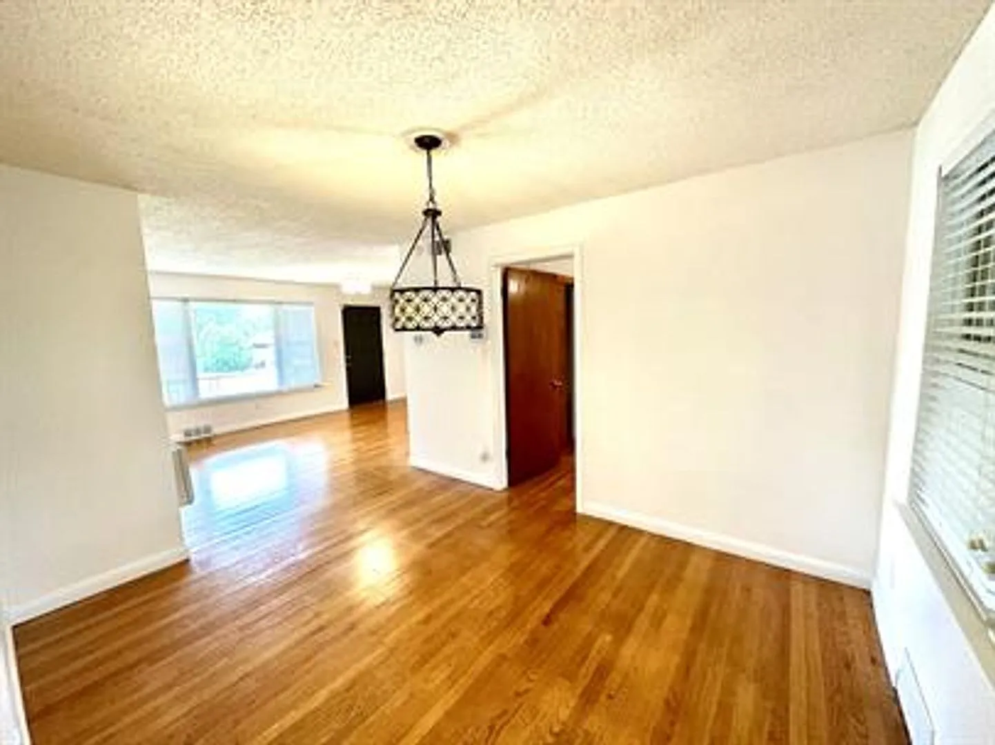 Hardwood Floors — Photo 4