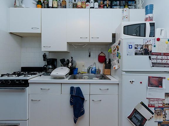 709 Kitchen