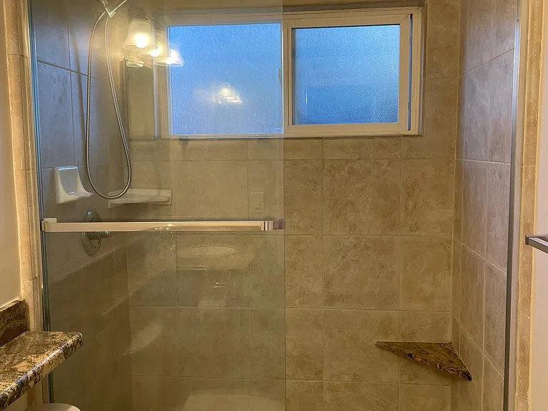 723 Menlo Ave #3 — Photo 5