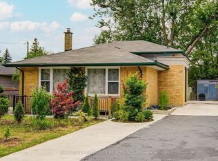 16 Arrowflight Dr, Markham, ON L3P 1S1