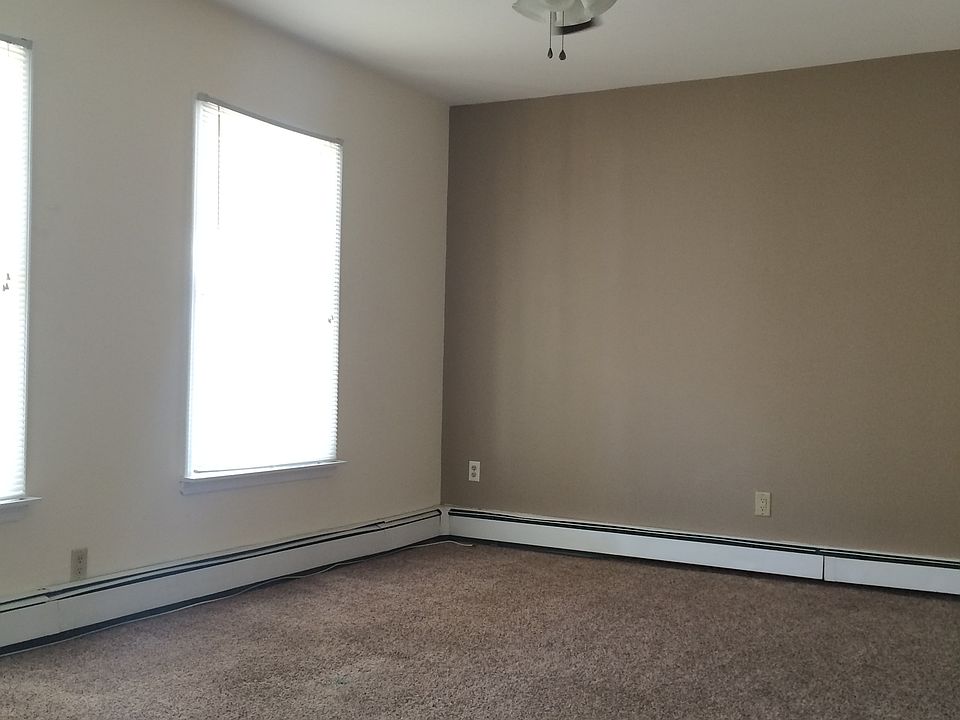 nice size living room