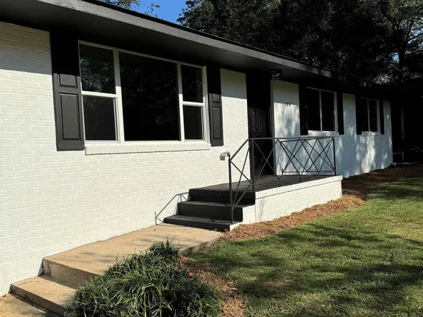 106 Brookforest Dr, Greenville, SC 29605