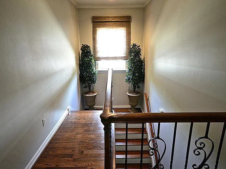 4142 Villanova St — Photo 20