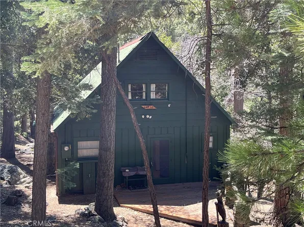 13 Stetson Creek Trl, Angelus Oaks, CA 92305