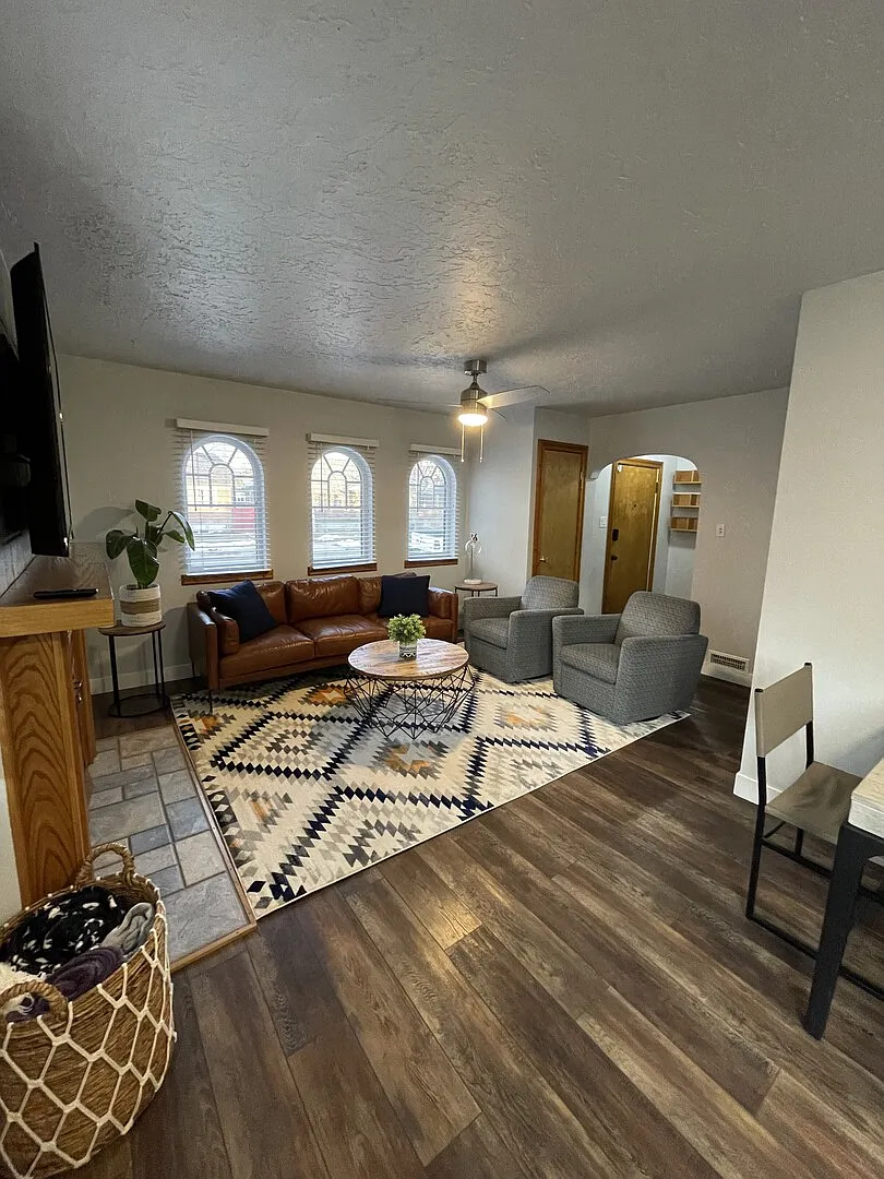 Cozy Historic Home Near Downtown Salt Lake — Photo 1