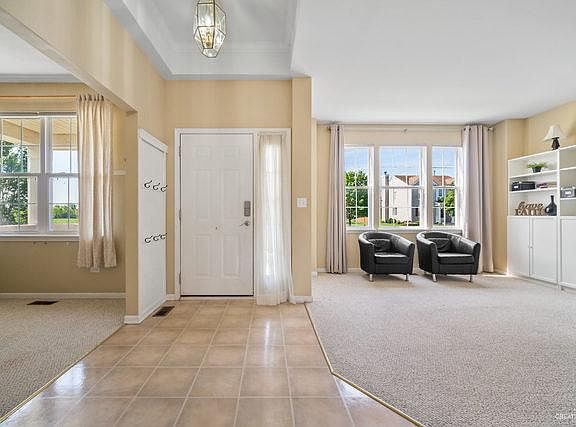 5th image of 2604 Avalon Ln