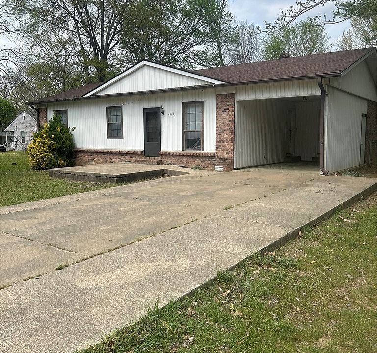 1st image of 405 E M St