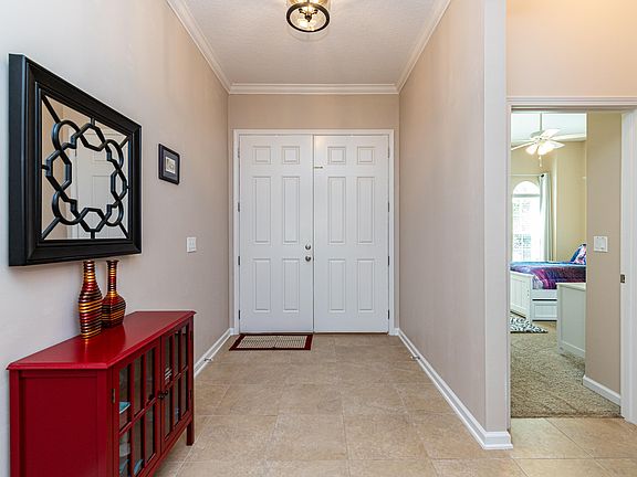 3rd image of 43 Huffner Hill Cir