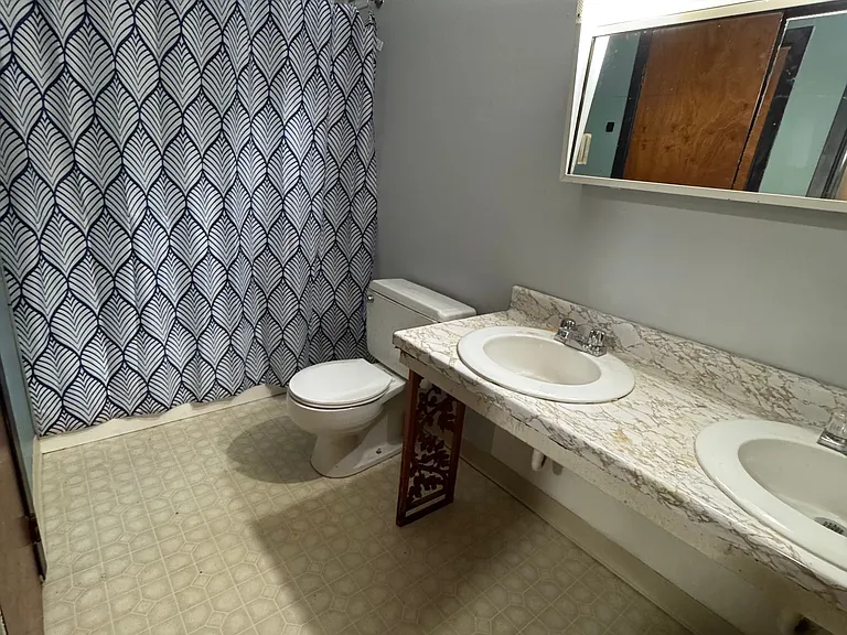 411 Hal Greer Boulevard — Photo 17