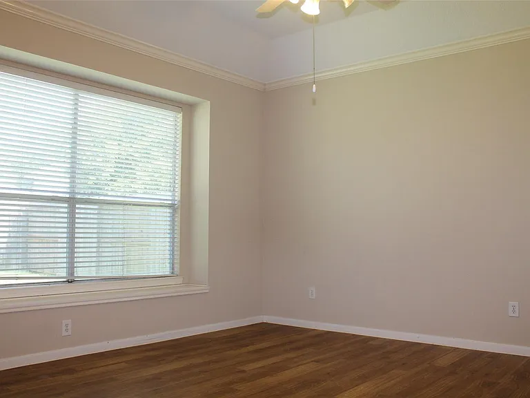 3623 Chatwood Dr — Photo 11