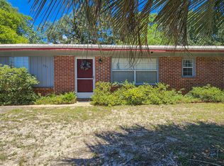 331 Oakland Cir NW, Fort Walton Beach, FL 32548