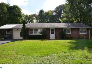 54 Cherokee Rd, New Britain, PA 18901