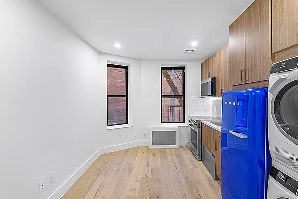 Kitchen, photo 2