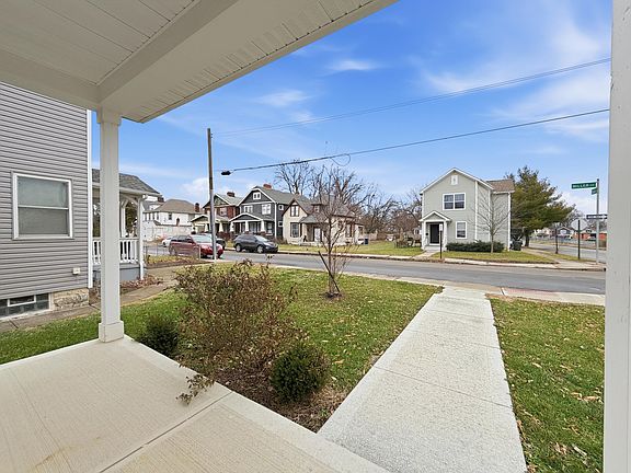 4th image of 697 Miller Ave