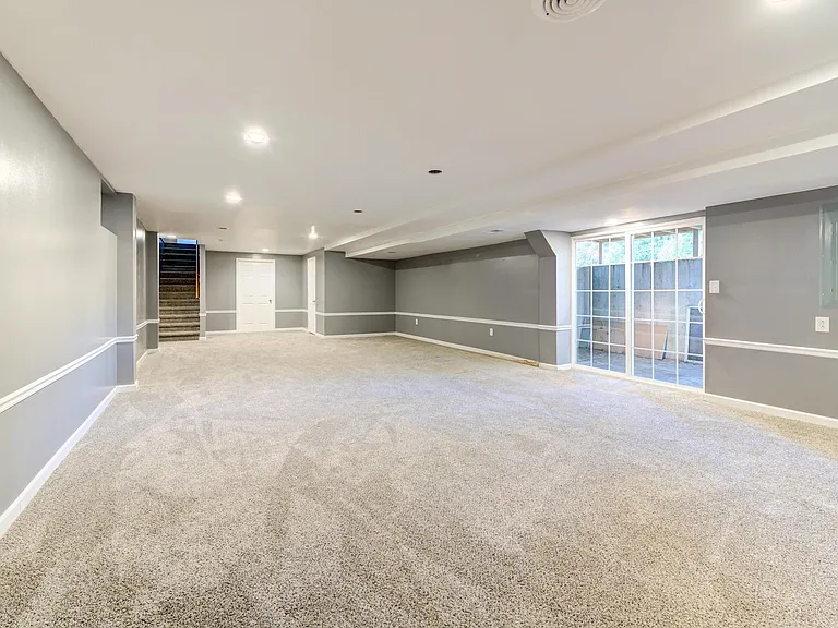 1140 Collingwood Dr — Photo 31
