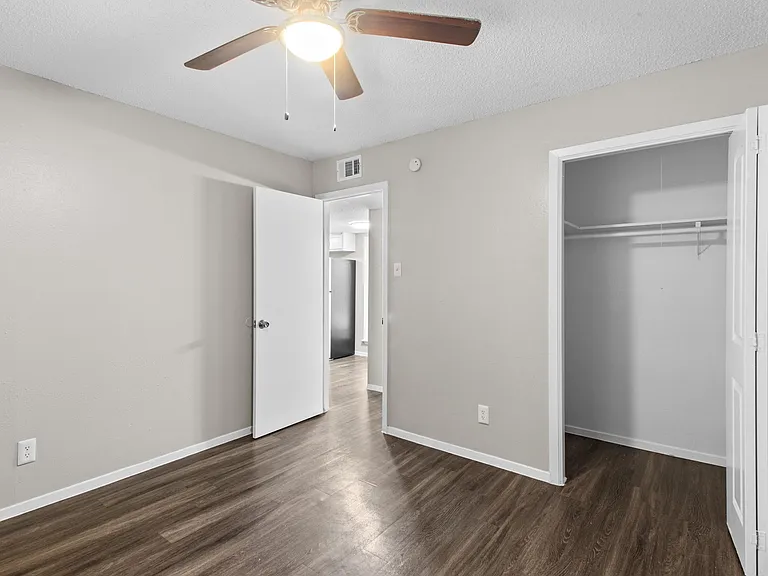 Flats at Berkman — Photo 7