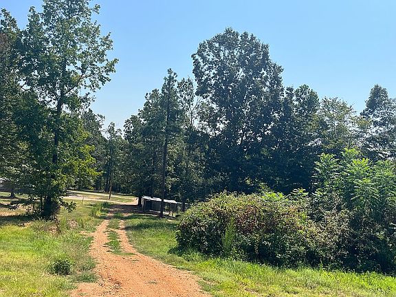 2nd image of 350 Robinson Rd