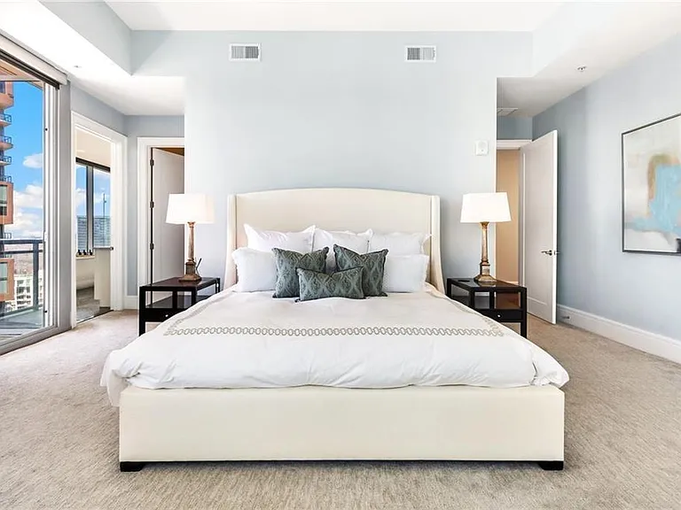 1065 Peachtree St NE #3105 — Photo 17