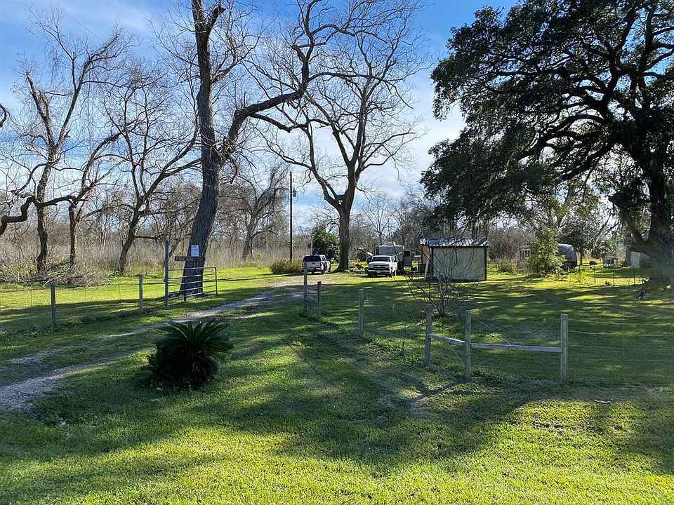 1st image of 7749 County Road 400