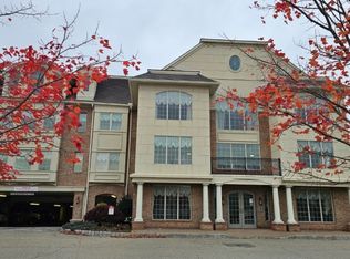 16 Main St APT C2, Sparta, NJ 07871