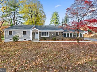 547 Walker Rd, Wayne, PA 19087