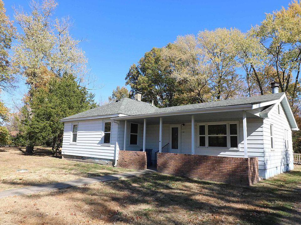 118 S 6th St, De Soto, IL 62924 Zillow