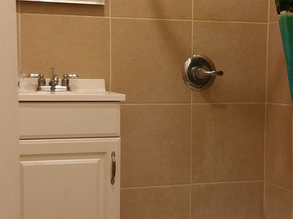 bathroom1-2
