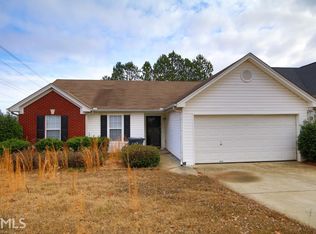 712 Sugar Oak Ln, Lawrenceville, GA 30043