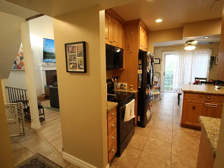 6929 S Promenade Dr — Photo 9