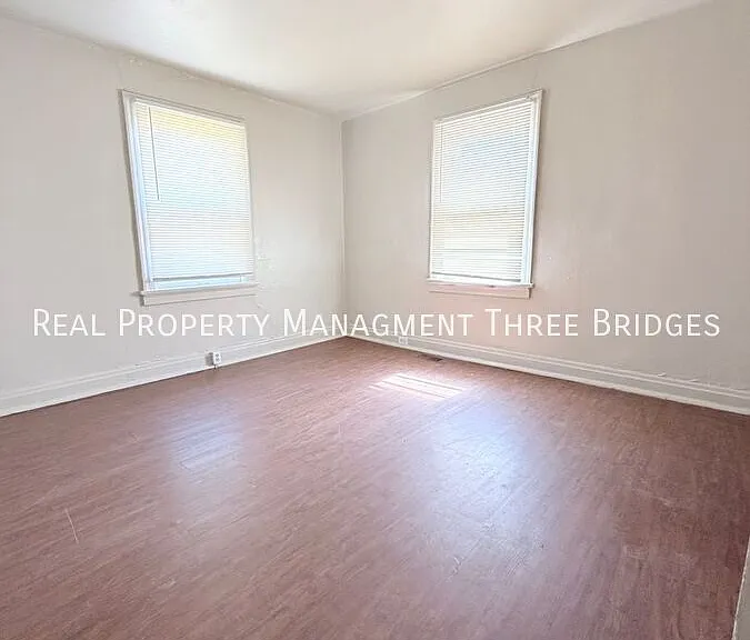 8344 Eton Pl — Photo 4