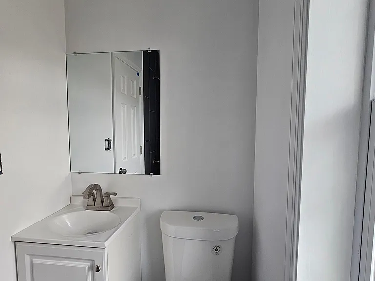 526 Main St #2 — Photo 1