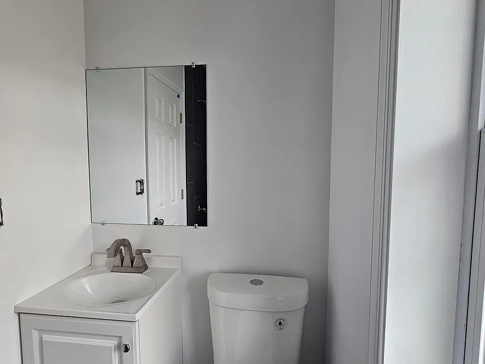 526 Main St #2