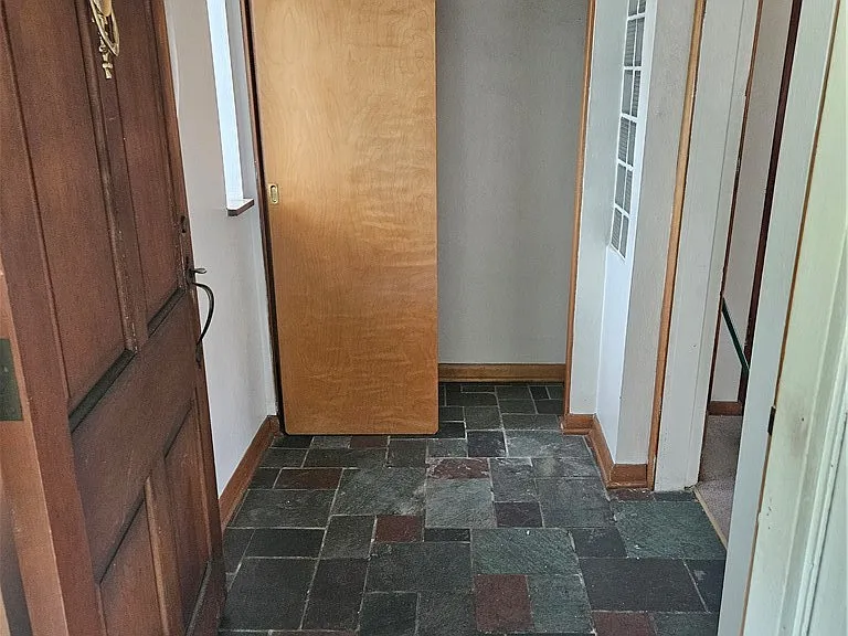 706 Upston St #FRONT — Photo 4