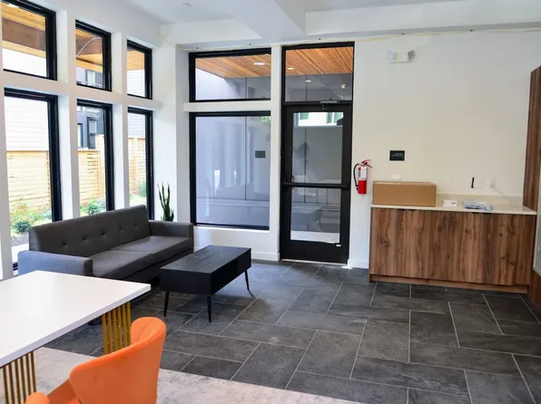 119 22nd Apartments, 119 22nd Ave E #609, Seattle, WA 98112