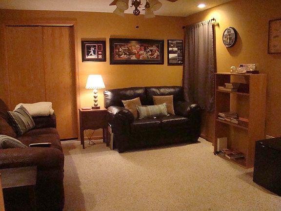 basement has legal bedroom or den