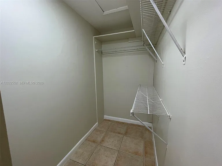 1511 San Remo Cir #1511 — Photo 10