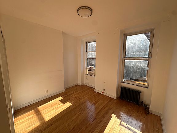 4th image of 137 W 83rd St APT 3N