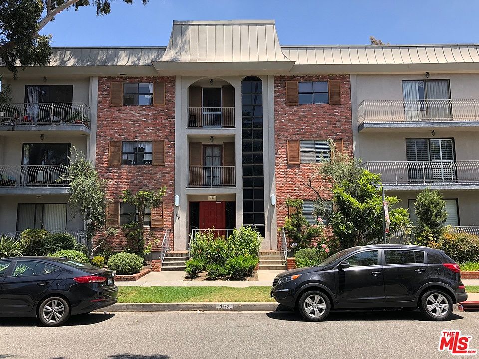 1st image of 9125 Charleville Blvd #19