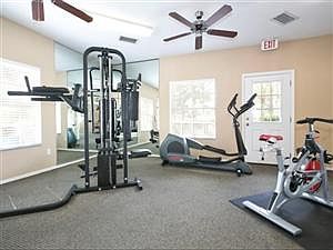 3rd image of 4614 Oak Haven Dr APT 101