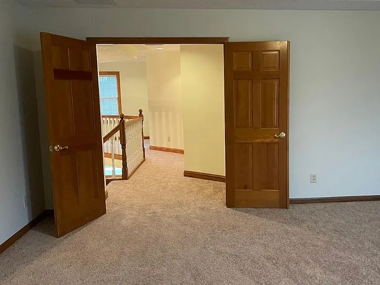 324 Redwood Blvd — Photo 21