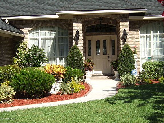 2nd image of 2279 Stockton Dr