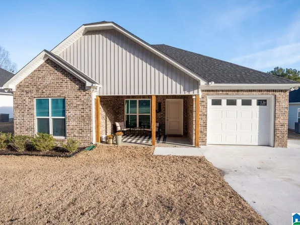 953 McCay Ave, Oneonta, AL 35121