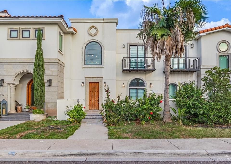 1st image of 915 Santa Lucia Dr