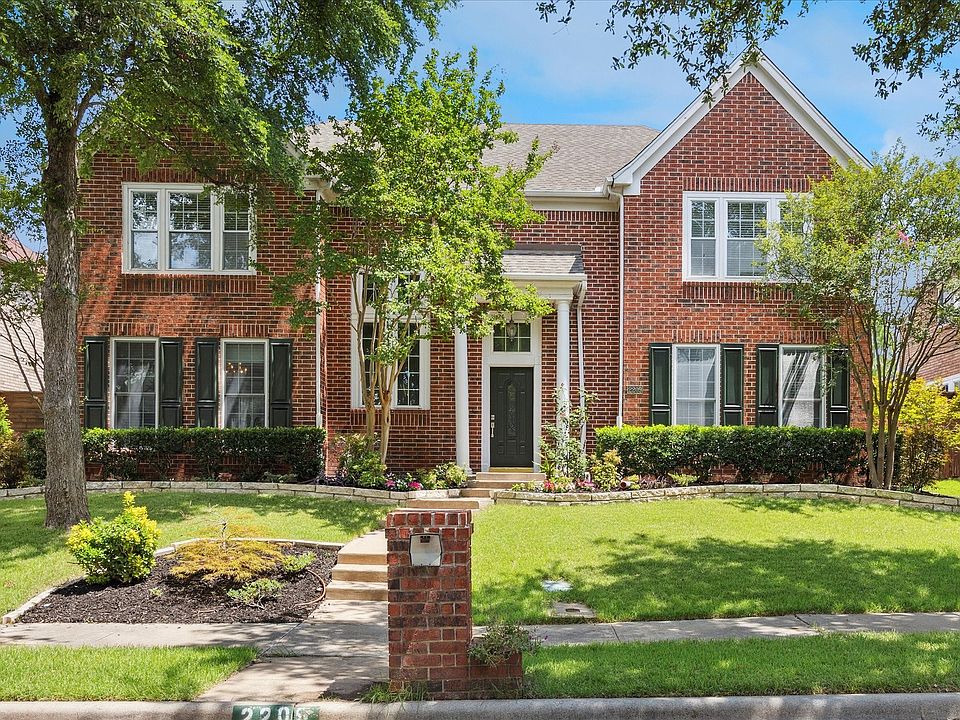 1st image of 2209 Yaupon Dr