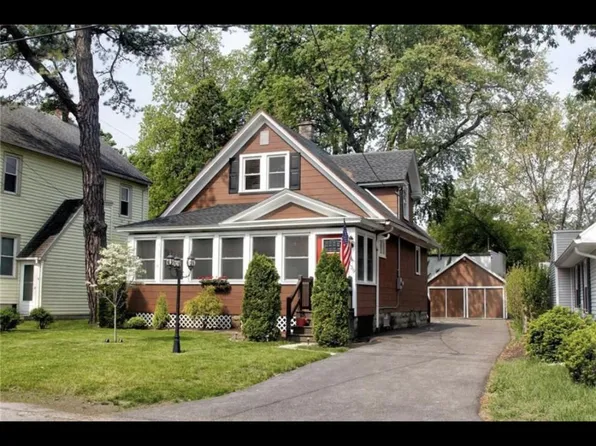 159 Pleasant Ave, Rochester, NY 14622