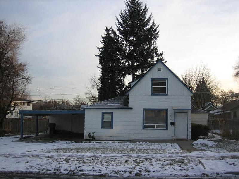 1st image of 914 E Rockwell Ave